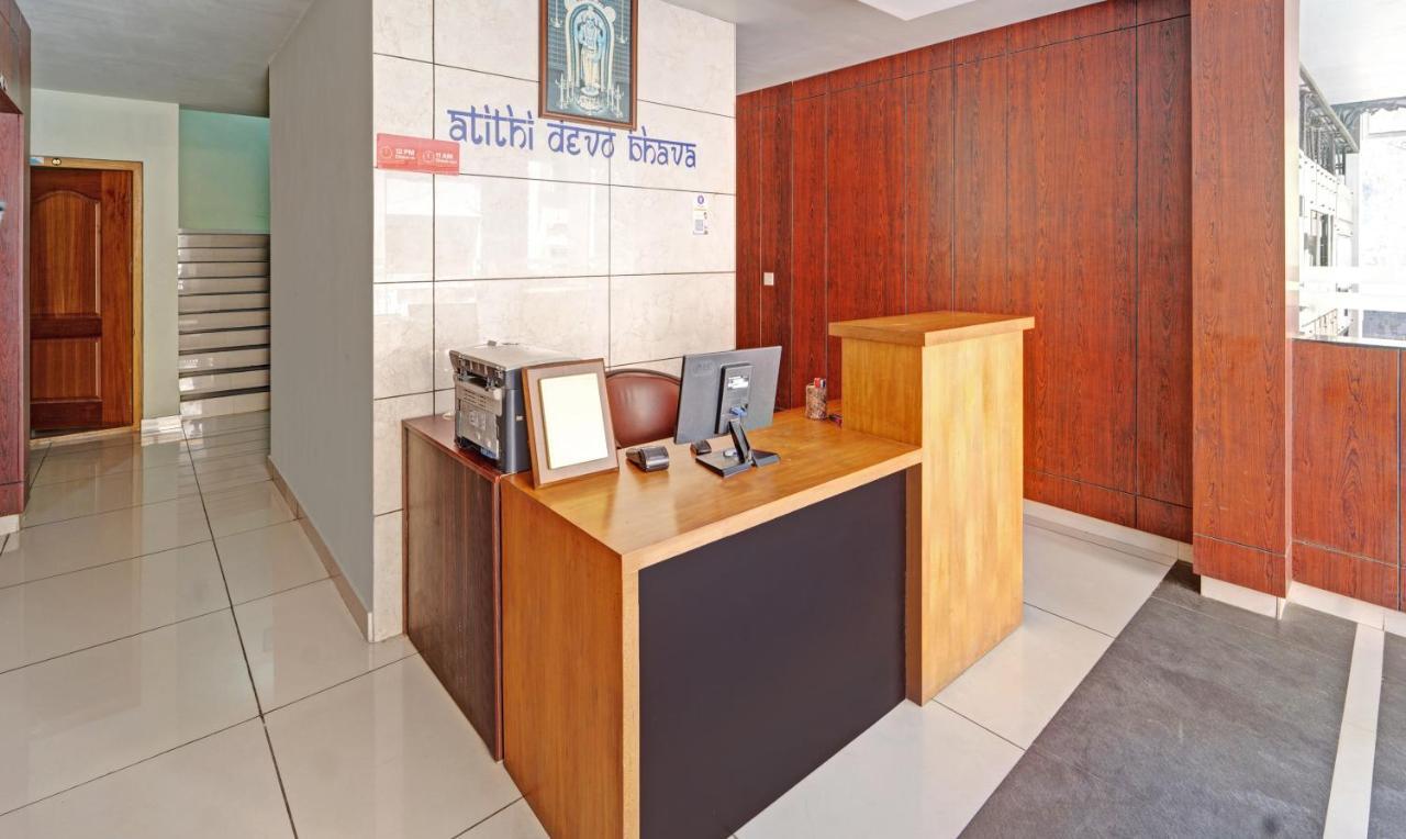 Hotel Sreepathi Nirmalyam 400 Mts From Guruvayoor Temple Guruvāyūr Exteriér fotografie